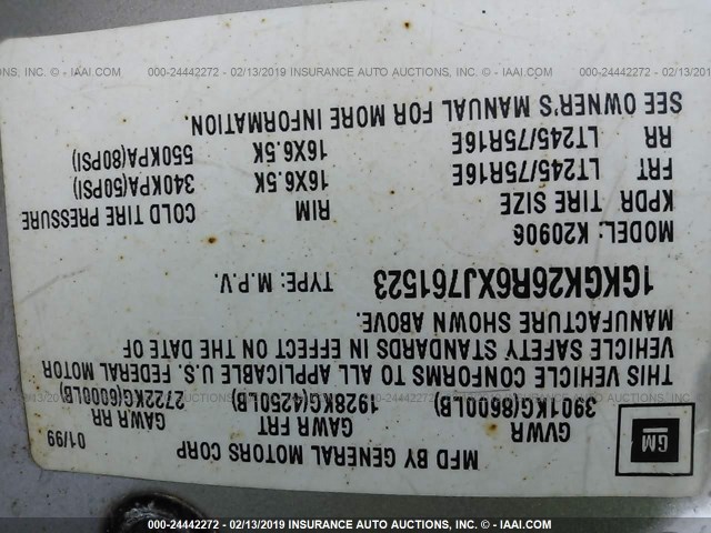 1GKGK26R6XJ761523 - 1999 GMC SUBURBAN K2500 GRAY photo 9