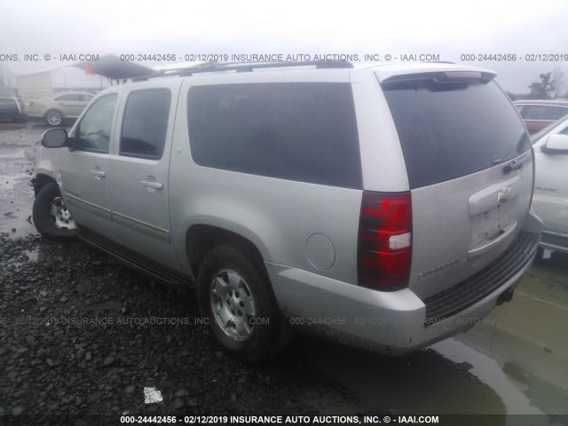 1GNFK26379R277021 - 2009 CHEVROLET SUBURBAN K1500 LT SILVER photo 3