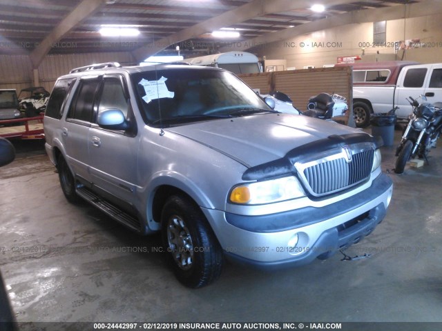 5LMRU27A2XLJ32250 - 1999 LINCOLN NAVIGATOR SILVER photo 1