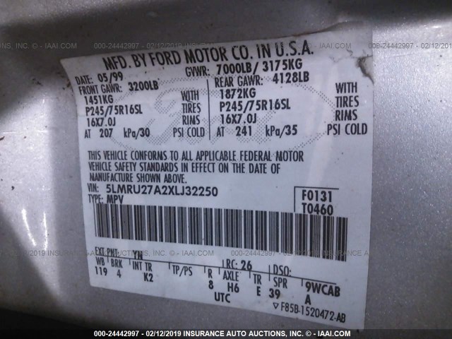 5LMRU27A2XLJ32250 - 1999 LINCOLN NAVIGATOR SILVER photo 9