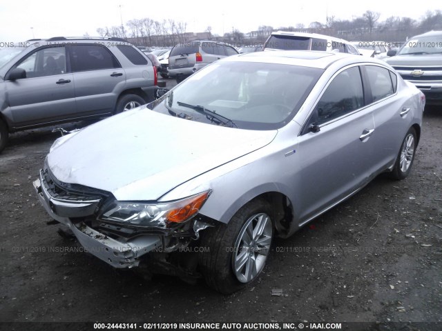 19VDE3F38DE302101 - 2013 ACURA ILX HYBRID SILVER photo 2