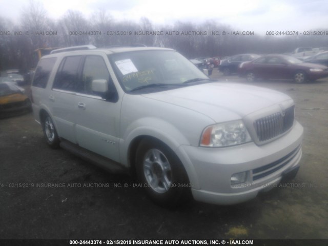 5LMFU28575LJ00699 - 2005 LINCOLN NAVIGATOR WHITE photo 1