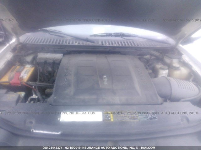5LMFU28575LJ00699 - 2005 LINCOLN NAVIGATOR WHITE photo 10