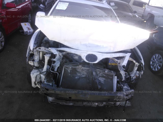 4T1BF3EK7BU653774 - 2011 TOYOTA CAMRY SE/LE/XLE 灰色 照片 6