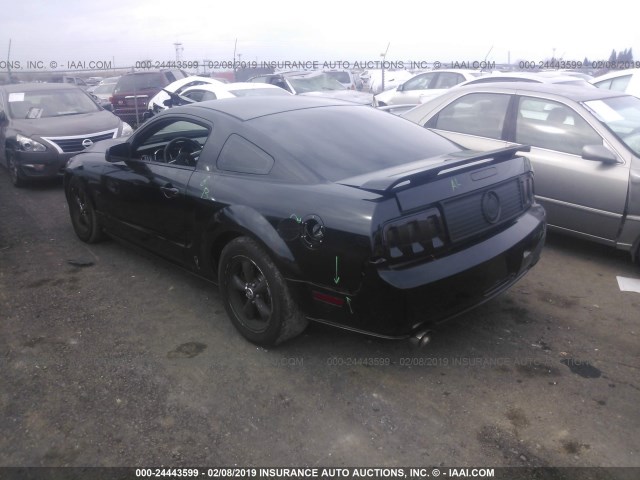 1ZVHT82H085196898 - 2008 FORD MUSTANG GT BLACK photo 3