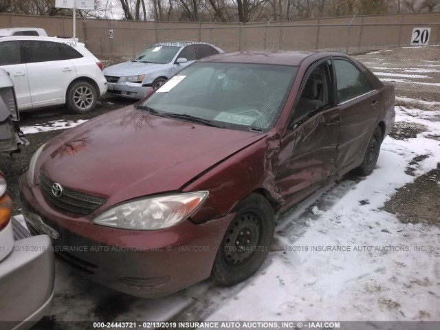 4T1BE32K82U110893 - 2002 TOYOTA CAMRY LE/XLE/SE MAROON photo 2