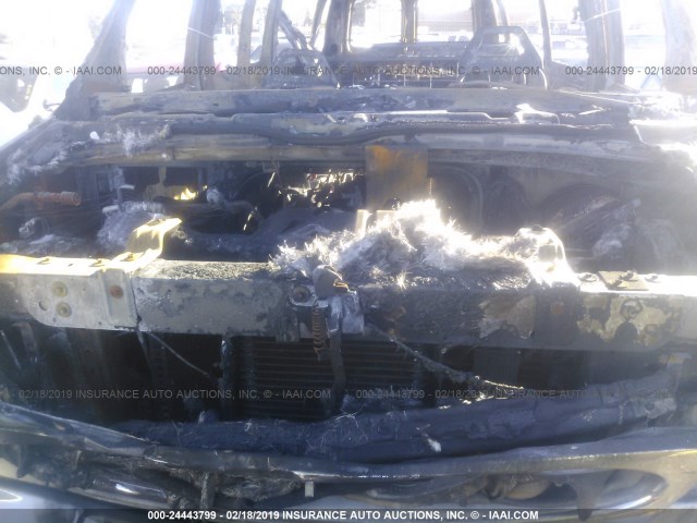 1FBSS31L9YHA77416 - 2000 FORD ECONOLINE E350 SUPER DUTY WAGON SILVER photo 10