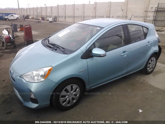 JTDKDTB30E1064269 - 2014 TOYOTA PRIUS C Light Blue photo 2