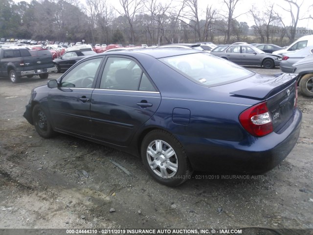 4T1BE32K03U228339 - 2003 TOYOTA CAMRY LE/XLE/SE BLUE photo 3