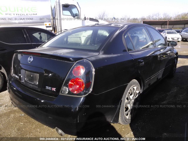 1N4BL11E85C252932 - 2005 NISSAN ALTIMA SE/SL/SE-R BLACK photo 4