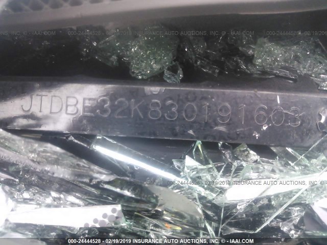 JTDBE32K830191603 - 2003 TOYOTA CAMRY LE/XLE Сұр фото 9