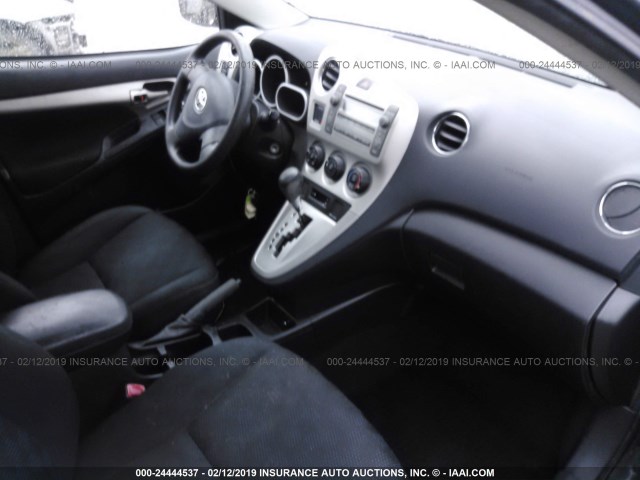 2T1KU4EE8AC336785 - 2010 TOYOTA COROLLA MATRIX  BLACK photo 5