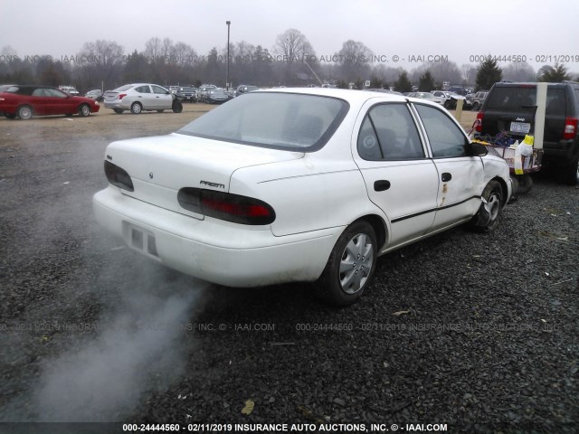 1Y1SK5261VZ432922 - 1997 GEO PRIZM LSI WHITE photo 4