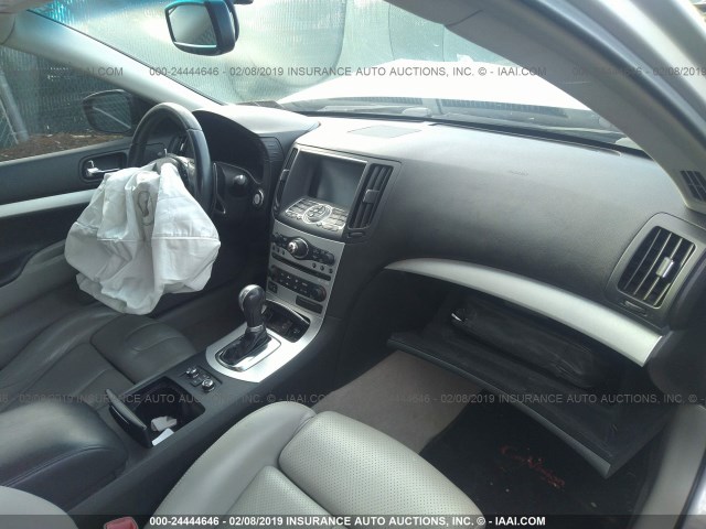 JNKCV61F89M350341 - 2009 INFINITI G37 SILVER photo 5