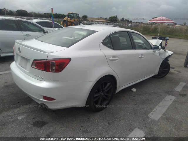 JTHBF5C2XC5177436 - 2012 LEXUS IS 250 WHITE photo 4