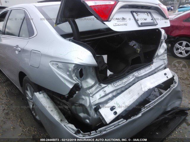 4T1BF1FK4FU894555 - 2015 TOYOTA CAMRY LE/XLE/SE/XSE 银色 照片 6