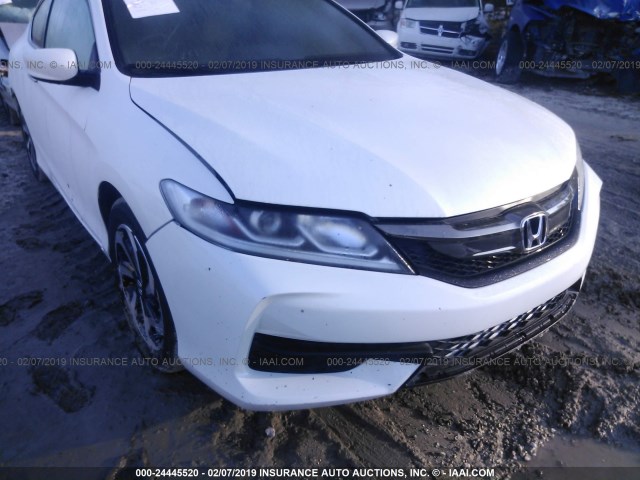 1HGCT1B30HA008124 - 2017 HONDA ACCORD WHITE photo 6