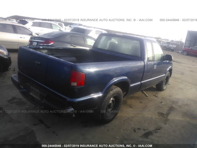 1GTCS19W428150119 - 2002 GMC SONOMA BLUE photo 4