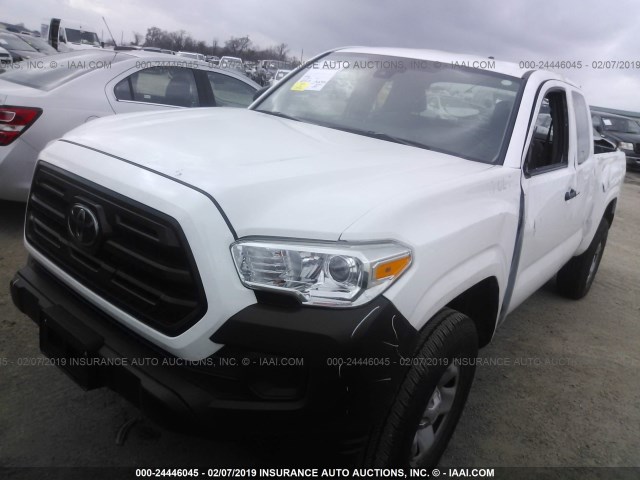 5TFRX5GN6JX109198 - 2018 TOYOTA TACOMA ACCESS CAB/SR/SR5/TRD SPT WHITE photo 2