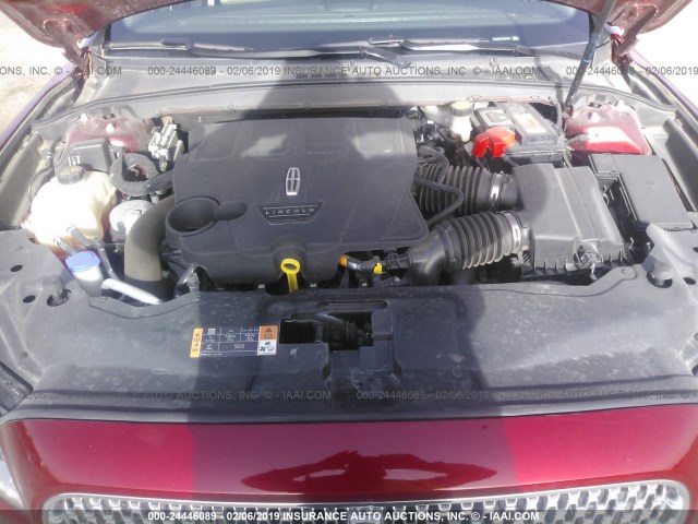 1LN6L9RP8H5608784 - 2017 LINCOLN CONTINENTAL RESERVE Rot Foto 10