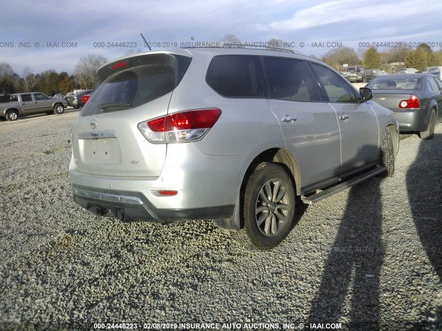 5N1AR2MN4FC715605 - 2015 NISSAN PATHFINDER S/SV/SL/PLATINUM SILVER photo 4