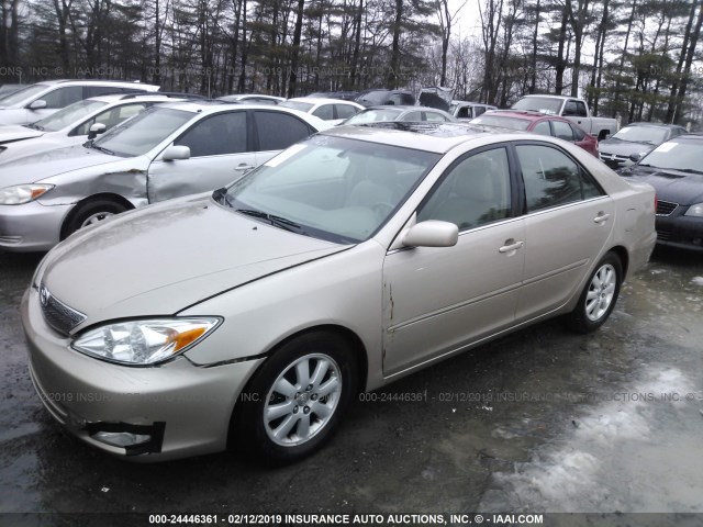 4T1BF30K63U563699 - 2003 TOYOTA CAMRY LE/XLE/SE GOLD photo 2