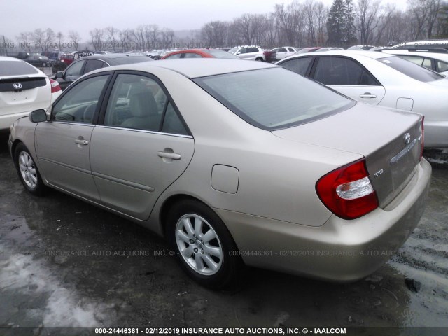 4T1BF30K63U563699 - 2003 TOYOTA CAMRY LE/XLE/SE GOLD photo 3