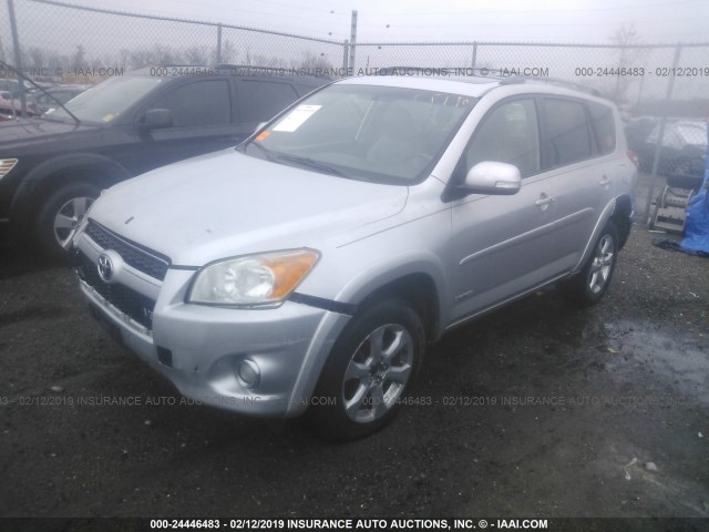 JTMYK4DV3AD004323 - 2010 TOYOTA RAV4 LIMITED SILVER photo 2