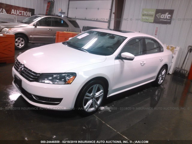 1VWBN7A38EC084177 - 2014 VOLKSWAGEN PASSAT SE WHITE photo 2