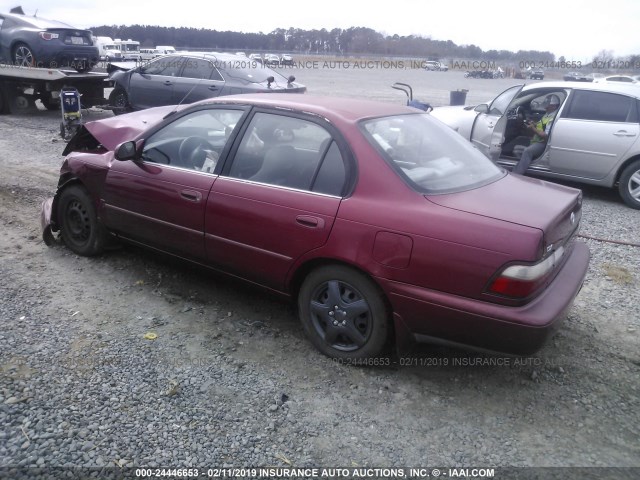 2T1BB02EXTC153717 - 1996 TOYOTA COROLLA DX BURGUNDY photo 3