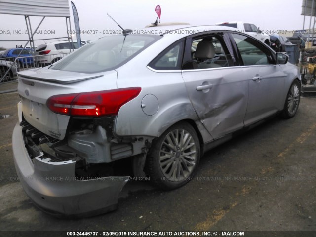 1FADP3J28FL240487 - 2015 FORD FOCUS TITANIUM SILVER photo 4