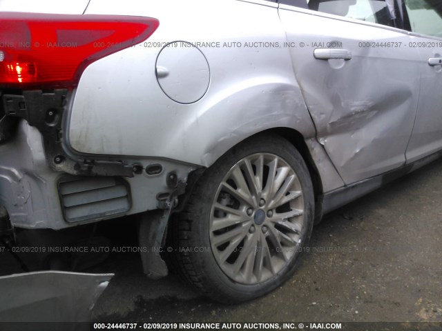 1FADP3J28FL240487 - 2015 FORD FOCUS TITANIUM SILVER photo 6