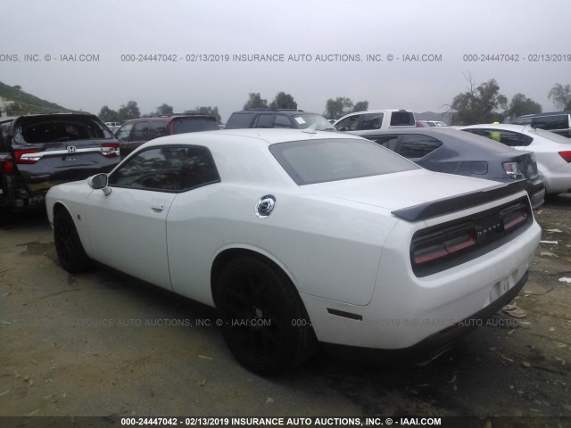 2C3CDZFJ9FH798688 - 2015 DODGE CHALLENGER R/T SCAT PACK WHITE photo 3