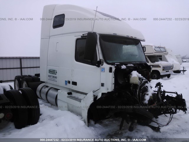 4V4NC9EH4FN921704 - 2015 VOLVO VNL Unknown photo 1