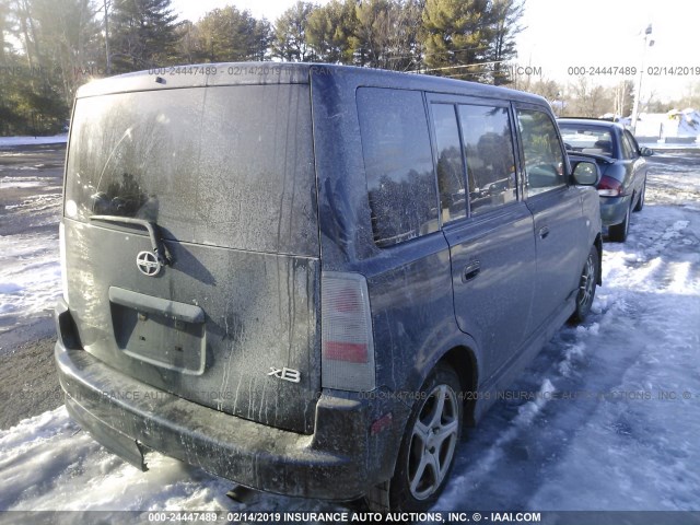 JTLKT334650212395 - 2005 TOYOTA SCION XB Сұр фото 4
