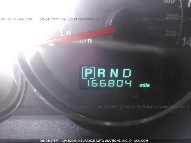 1J8HG48N26C174058 - 2006 JEEP COMMANDER BLACK photo 7