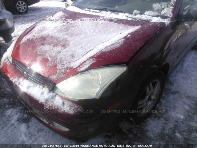 3FAFP313XYR239783 - 2000 FORD FOCUS ZX3 RED photo 6