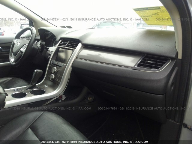 2FMDK4JC1EBA40939 - 2014 FORD EDGE SEL SILVER photo 5