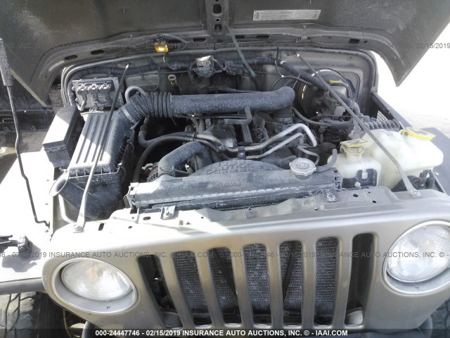 1J4FA49S94P722867 - 2004 JEEP WRANGLER / TJ SPORT GOLD photo 10