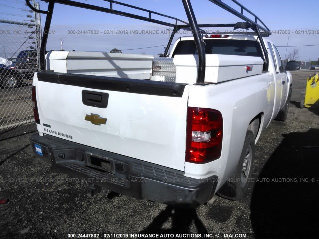 1GCRCPE01CZ259158 - 2012 CHEVROLET SILVERADO C1500 WHITE photo 4