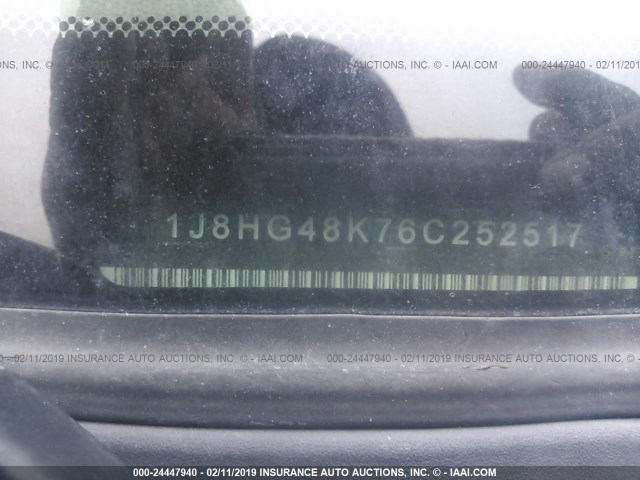 1J8HG48K76C252517 - 2006 JEEP COMMANDER 银色 照片 9