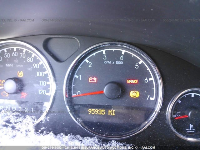 1GNDV23148D111004 - 2008 CHEVROLET UPLANDER LS 银色 照片 7