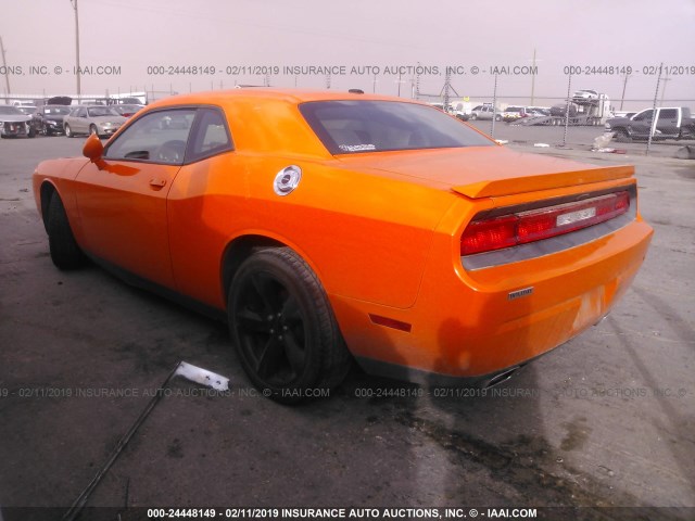 2C3CDYAG6EH205115 - 2014 DODGE CHALLENGER SXT ORANGE photo 3