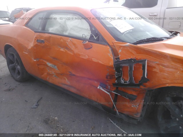 2C3CDYAG6EH205115 - 2014 DODGE CHALLENGER SXT ORANGE photo 6