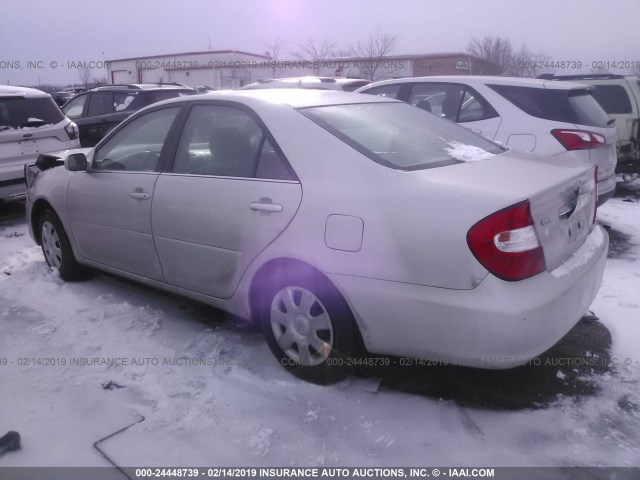 4T1BE32K94U322236 - 2004 TOYOTA CAMRY LE/XLE/SE SILVER photo 3