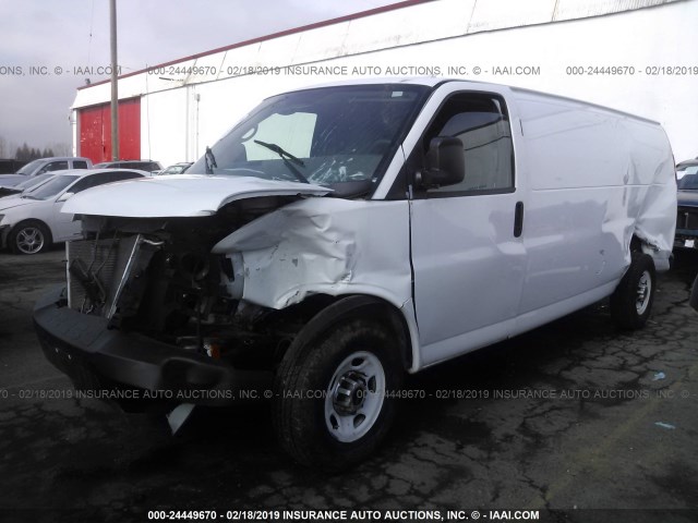 1GTW7GCA2E1910222 - 2014 GMC SAVANA G2500 WHITE photo 2