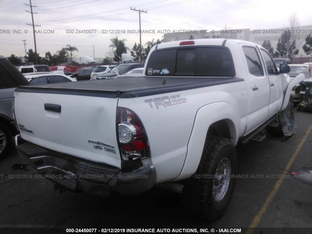 5TFKU4HN2FX006595 - 2015 TOYOTA TACOMA DBL CAB PRERUNNER LNG BED WHITE photo 4