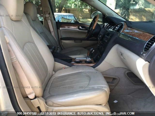 5GAKRCEDXCJ259316 - 2012 BUICK ENCLAVE GOLD photo 5