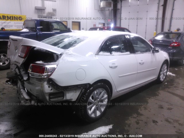 1G11D5SL9FF332658 - 2015 CHEVROLET MALIBU 2LT WHITE photo 4