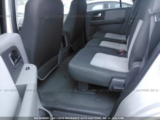 1FMPU15565LA00762 - 2005 FORD EXPEDITION XLT SILVER photo 8